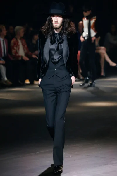 Look 66